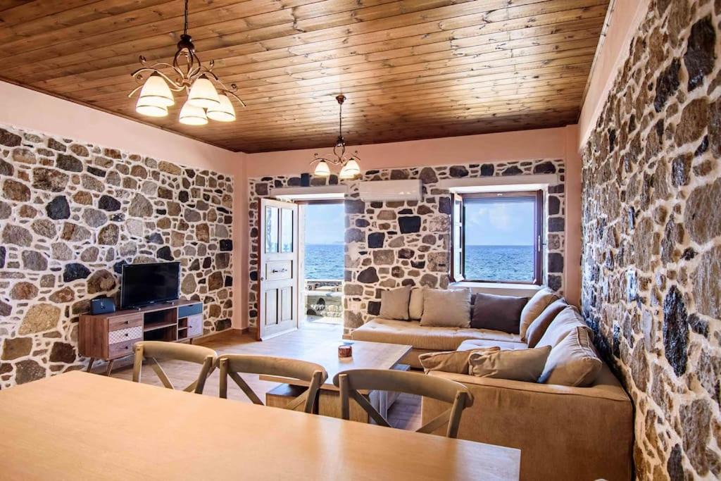 Photo of Livingroom in Mandraki