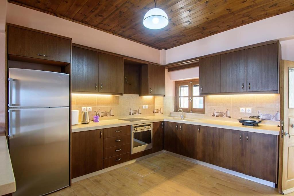 Photo of Kitchen in Mandraki
