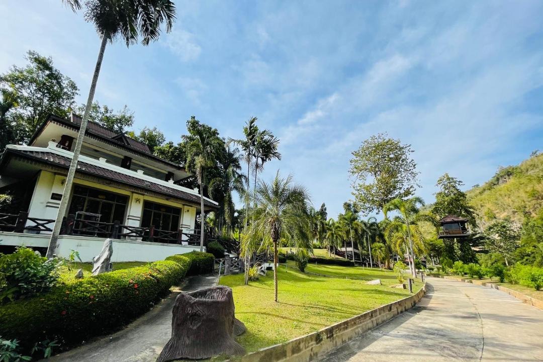 Photo of Buildings in Sai Yok