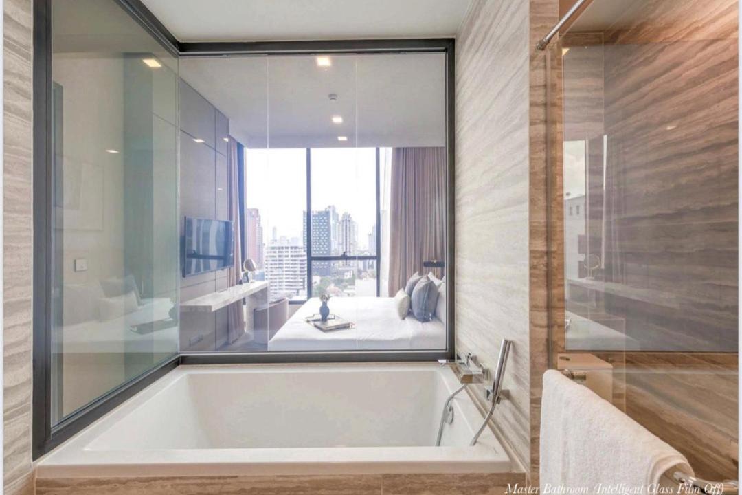 Photo of Bathroom in Khlong Toei Nuea