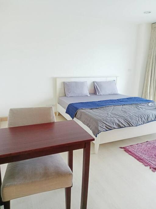 Photo of Bedroom in Ban Bang Saen