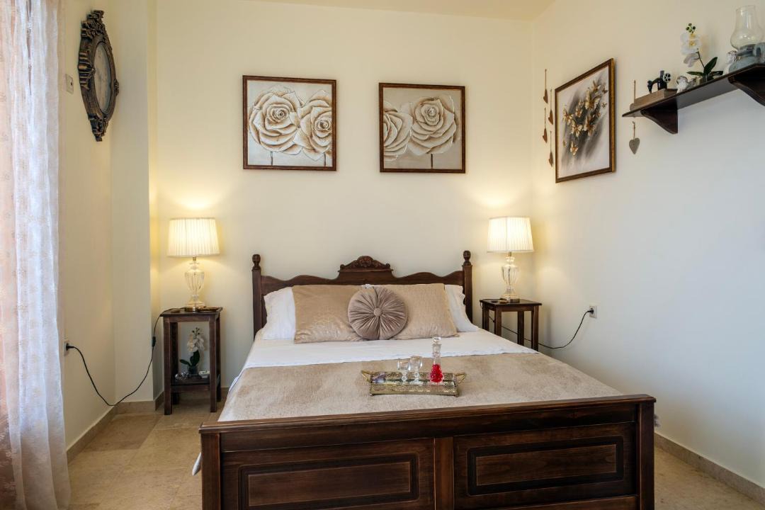 Photo of Bedroom in Likotinarea