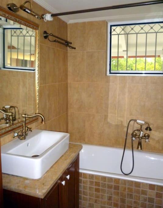Photo of Bathroom in Vounaria
