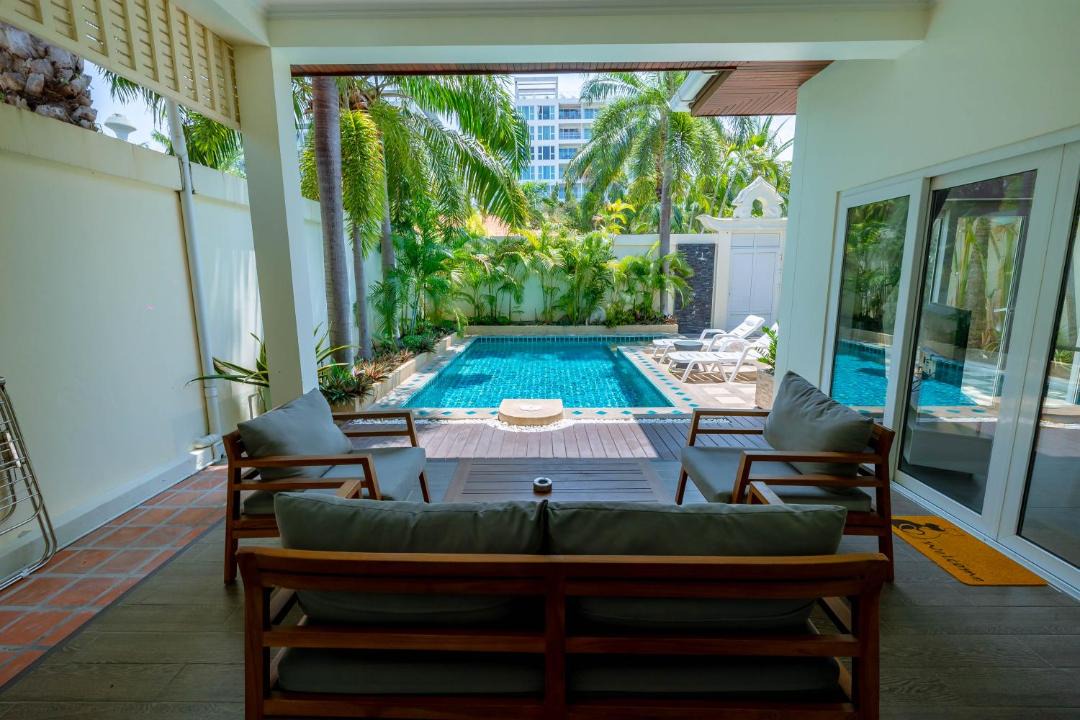 Photo of Patio Balcony in Pratumnak Hill