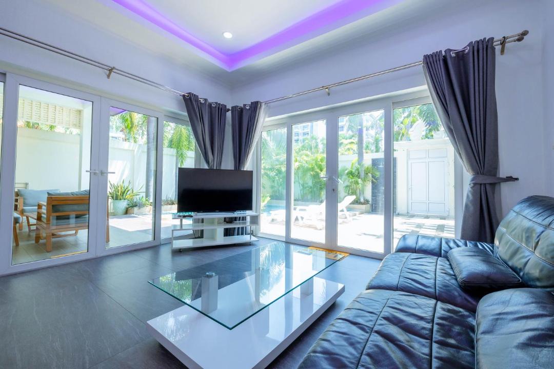 Photo of Livingroom in Pratumnak Hill