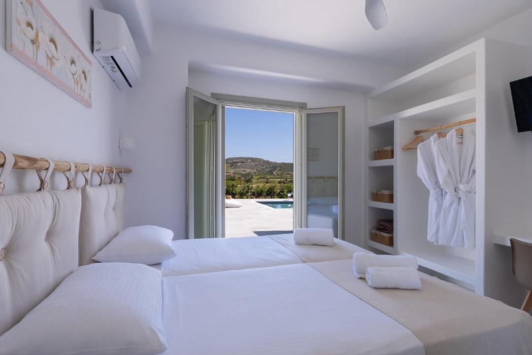 Photo of Others in Antiparos