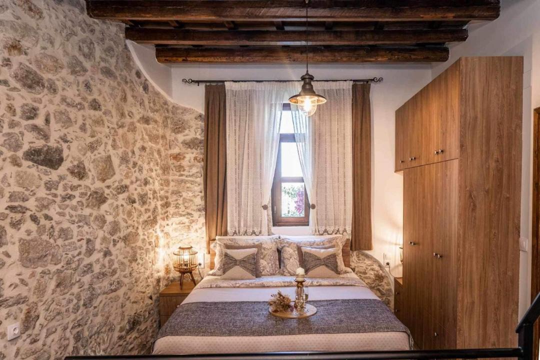 Photo of Bedroom in Galipe