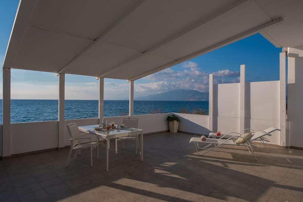 Photo of Patio Balcony in Neo Kalamaki
