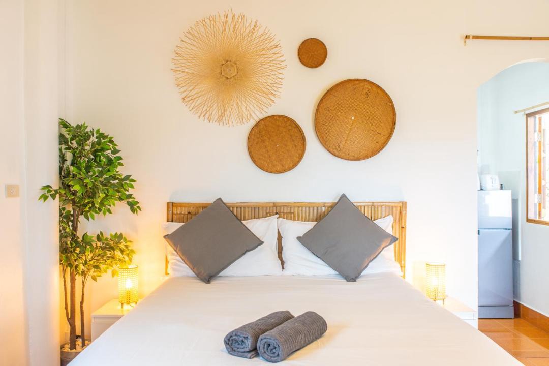 Photo of Bedroom in Haad Yao