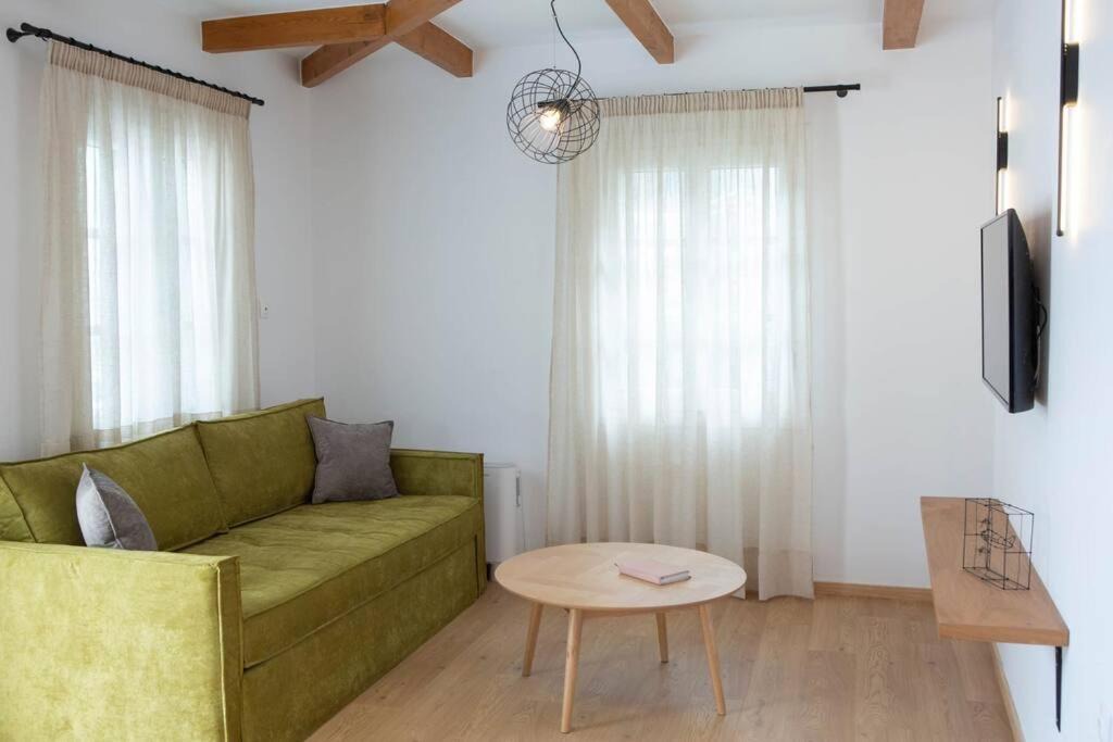 Photo of Livingroom in Lefkada