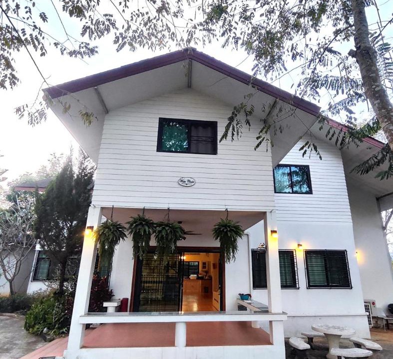 Photo of Buildings in Mu Si