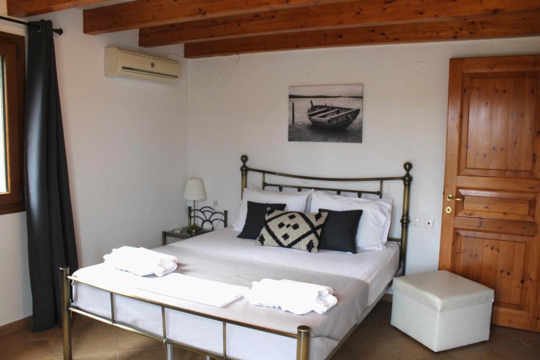 Photo of Bedroom in Skopelos