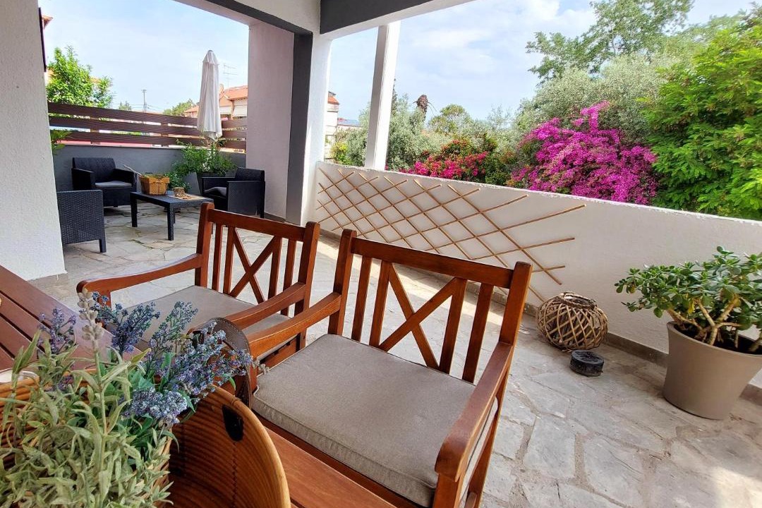 Photo of Patio Balcony in Polichrono