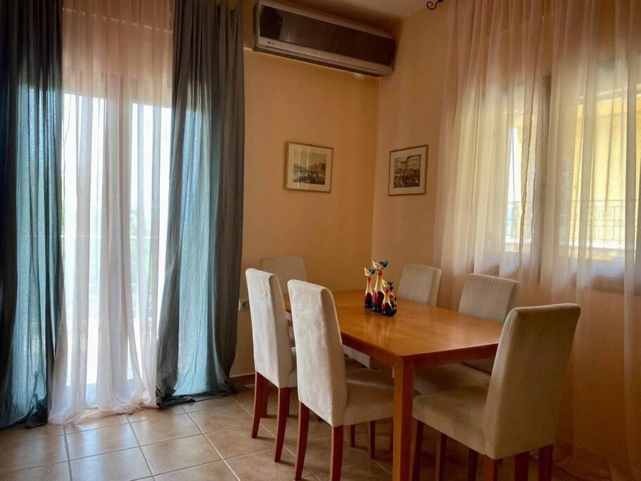 Photo of Livingroom in Paleros
