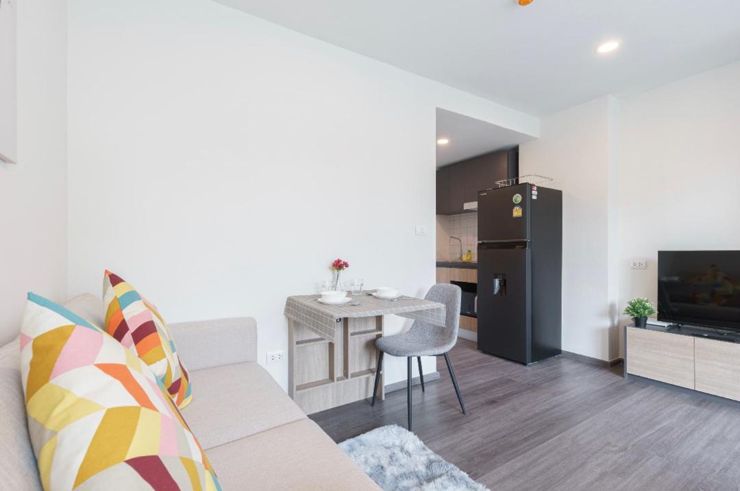 Photo of Livingroom in Bang Lamphu Lang