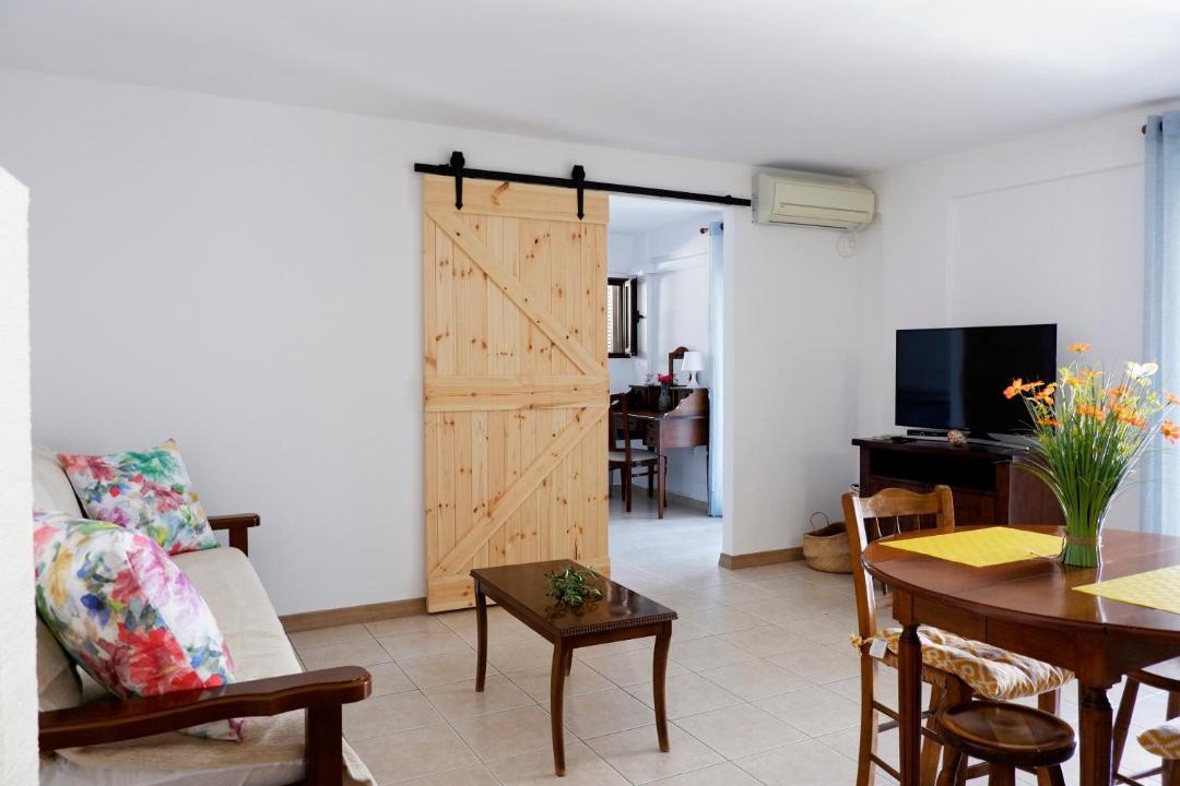 Photo of Livingroom in Neo Itilo