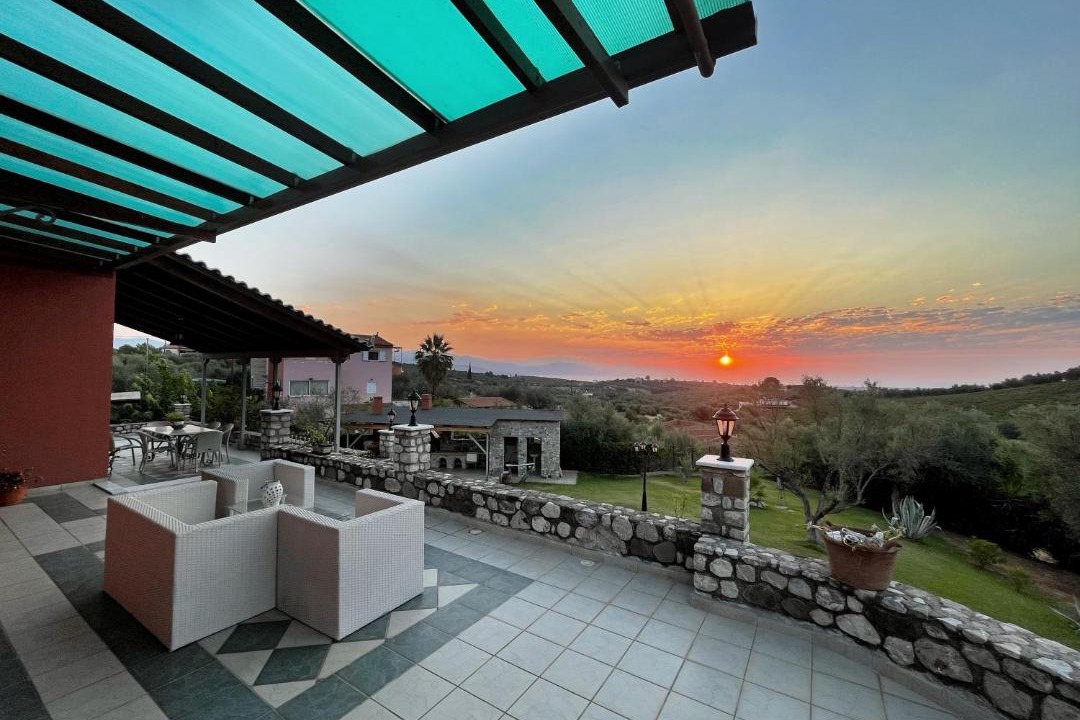 Photo of Patio Balcony in Aigialeia