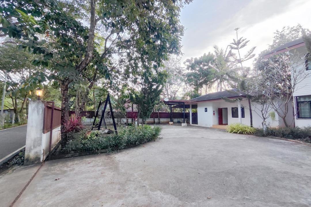Photo of Buildings in Mu Si
