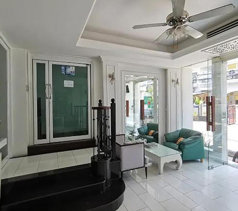 Photo of Livingroom in Samsen Nok