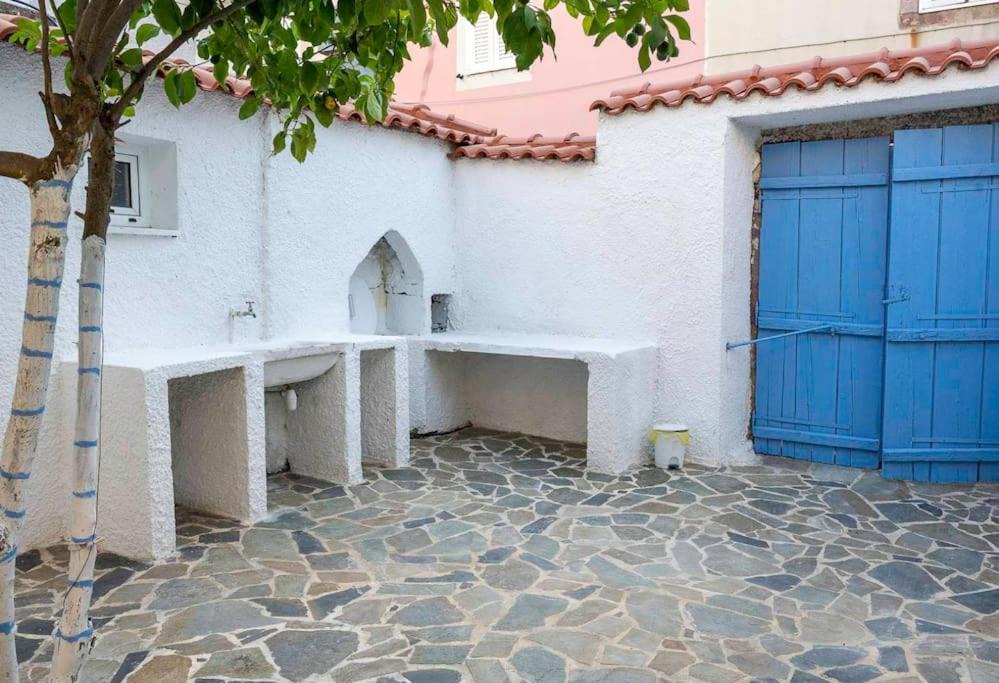 Photo of Buildings in Polichnitos