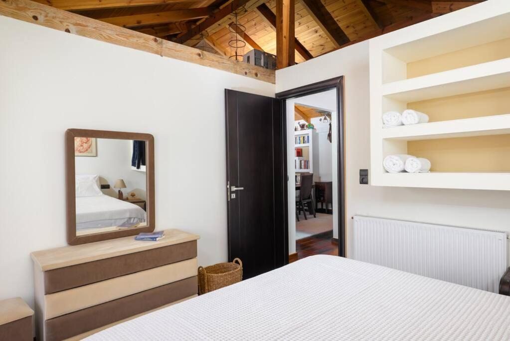 Photo of Bedroom in Archanes