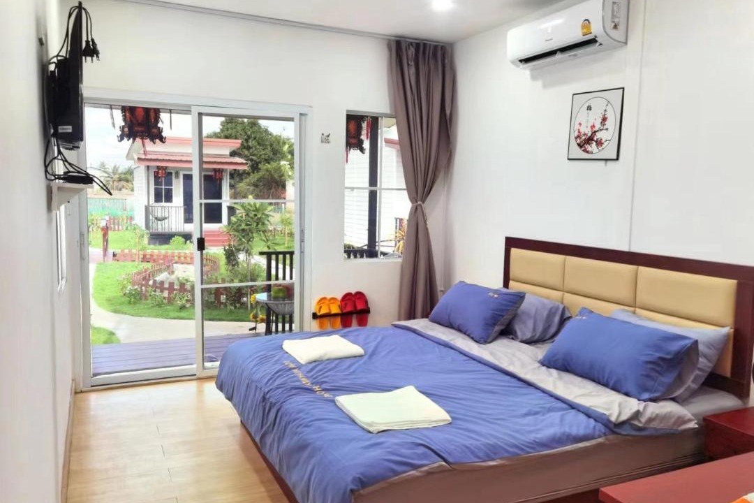 Photo of Bedroom in Tha Muang