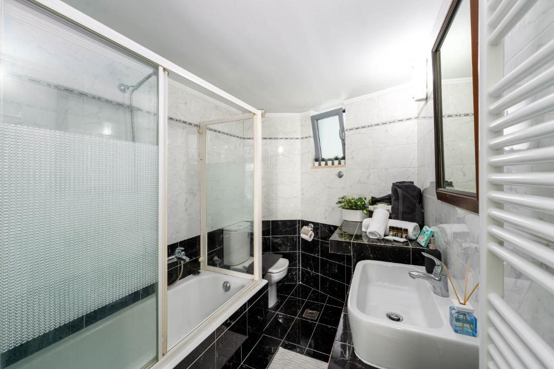 Photo of Bathroom in Aigio