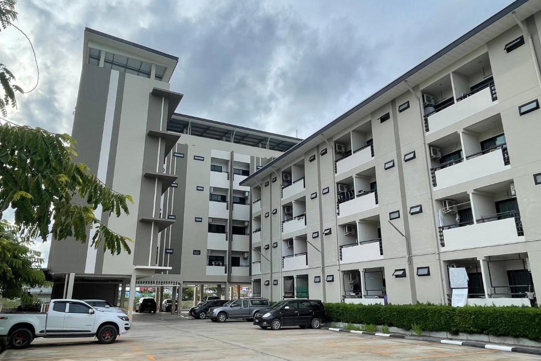 Photo of Buildings in Samut Sakhon