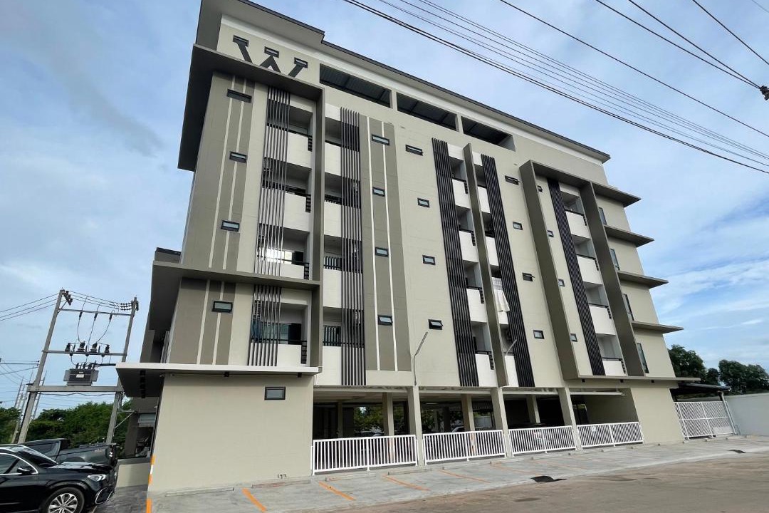 Photo of Buildings in Samut Sakhon
