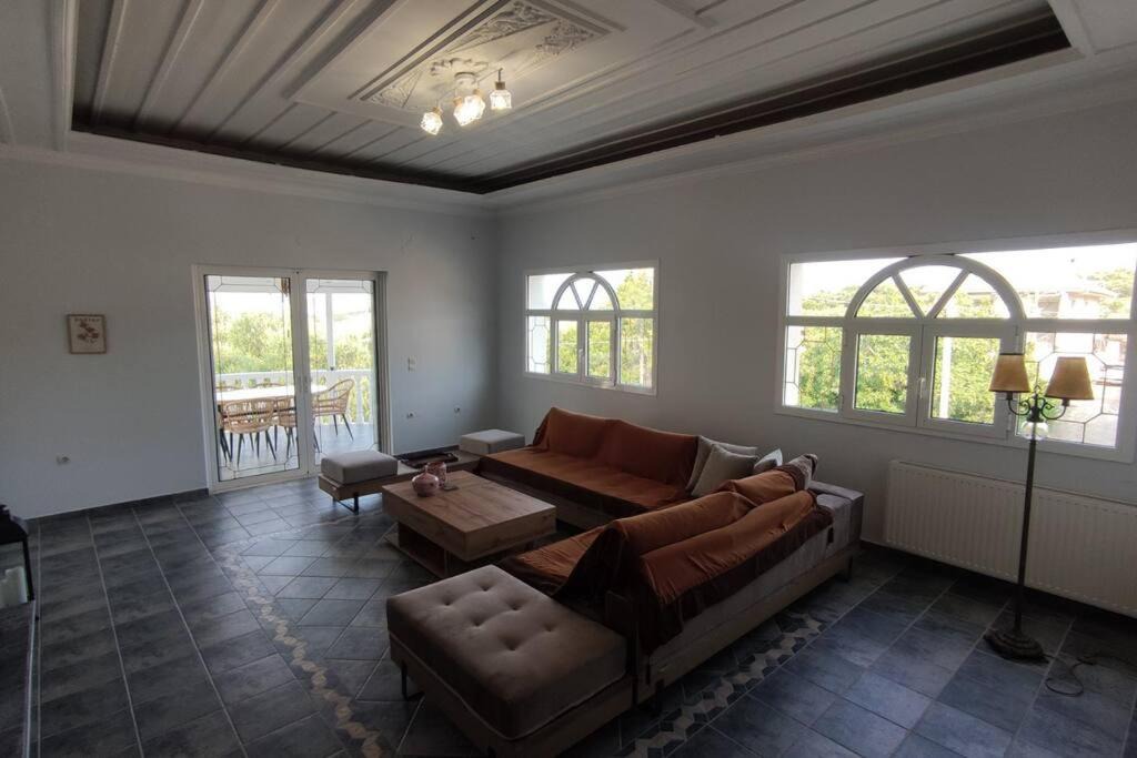 Photo of Livingroom in Lagopodo