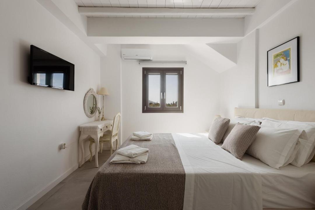 Photo of Bedroom in Paros
