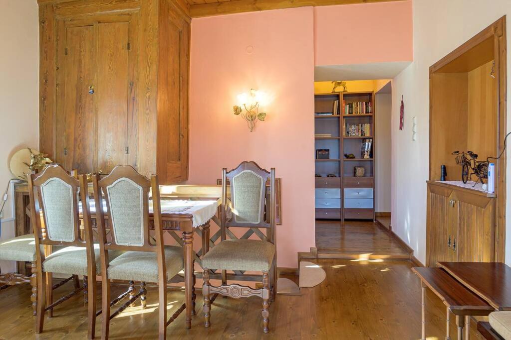 Photo of Livingroom in Kipoi