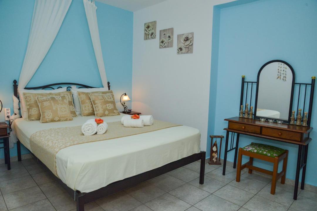 Photo of Bedroom in Adamas