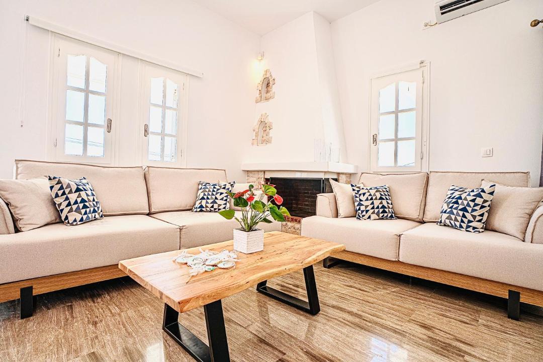 Photo of Livingroom in Paros