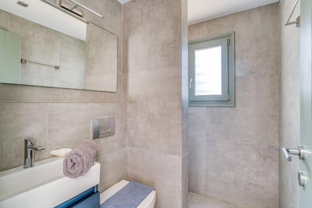 Photo of Bathroom in Naousa