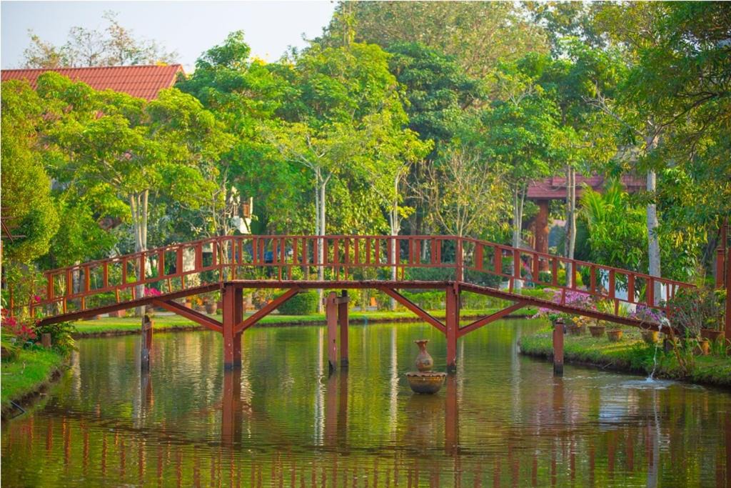 Photo of Others in Nang Lae