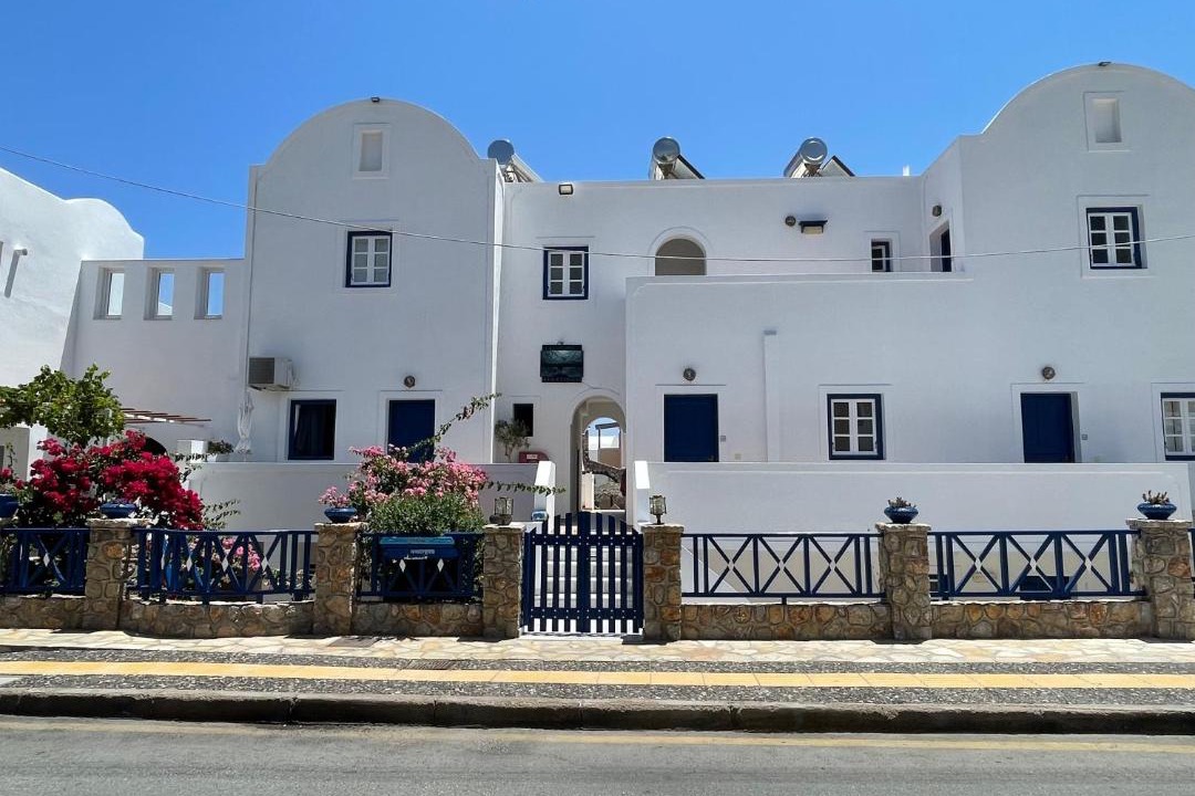 Photo of Buildings in Kamari