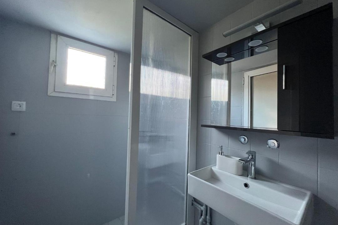 Photo of Bathroom in Katerini
