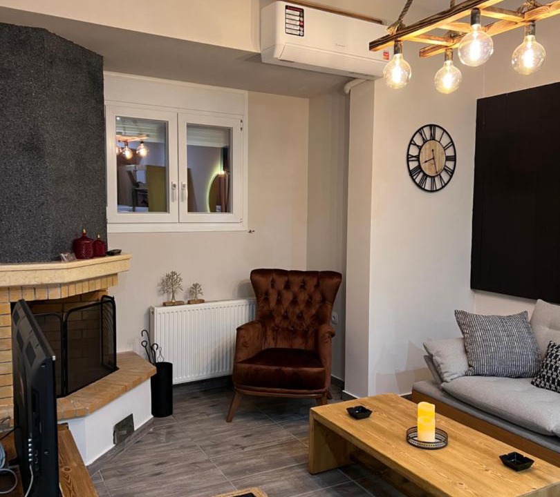 Photo of Livingroom in Dirfys-Messapia