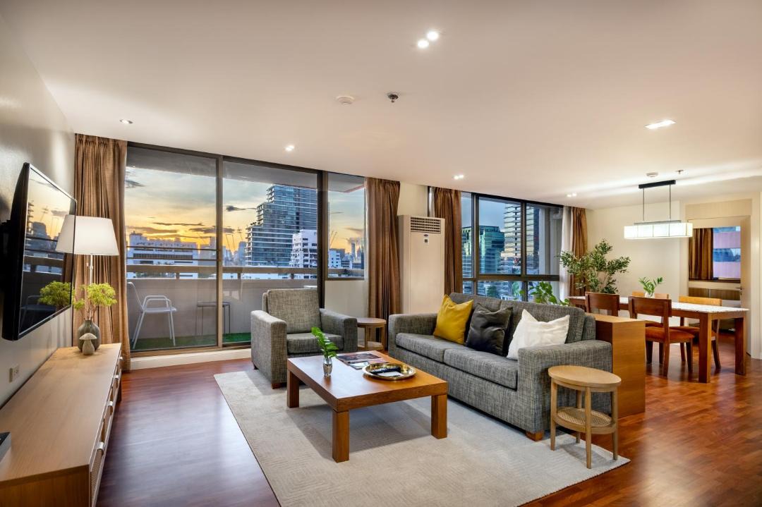 Photo of Livingroom in Embassy District