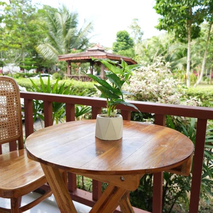 Photo of Patio Balcony in Na Thon