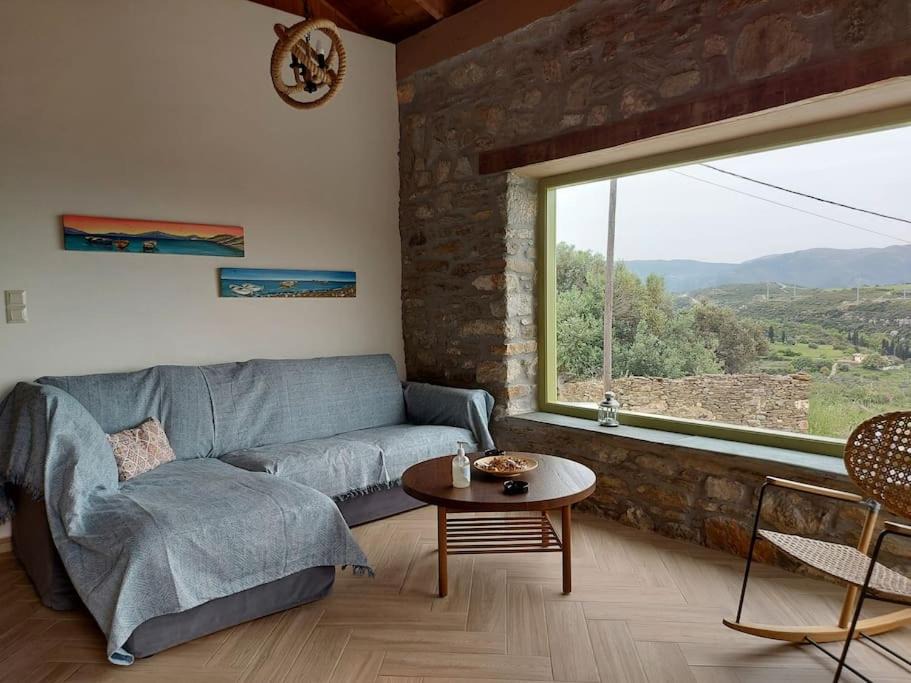 Photo of Livingroom in Nea Styra