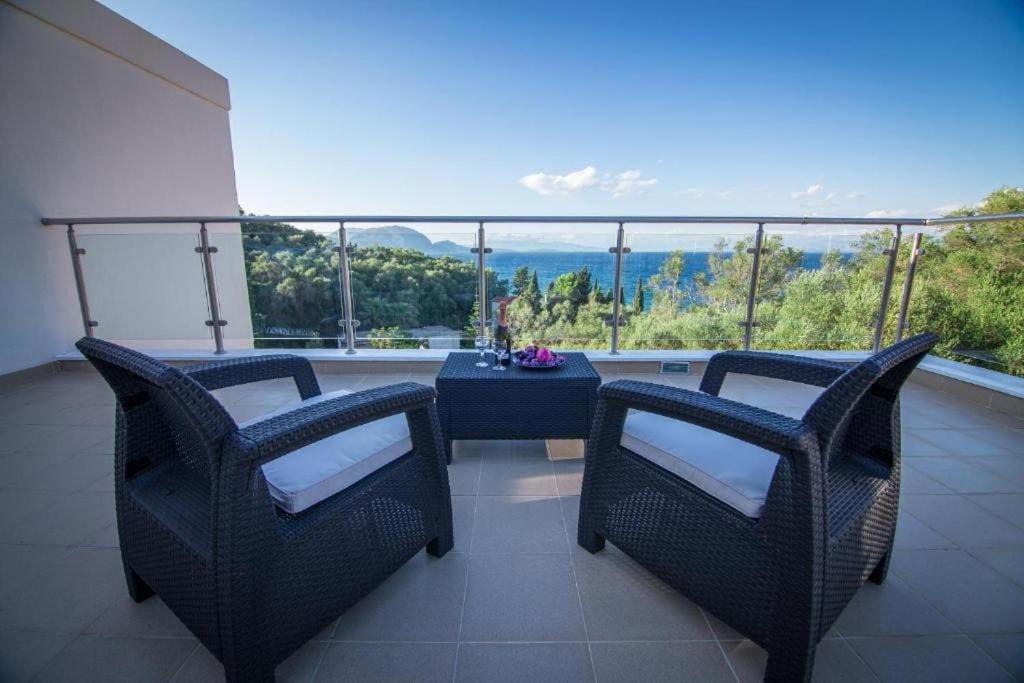 Photo of Patio Balcony in Agia Pelagia Chlomou