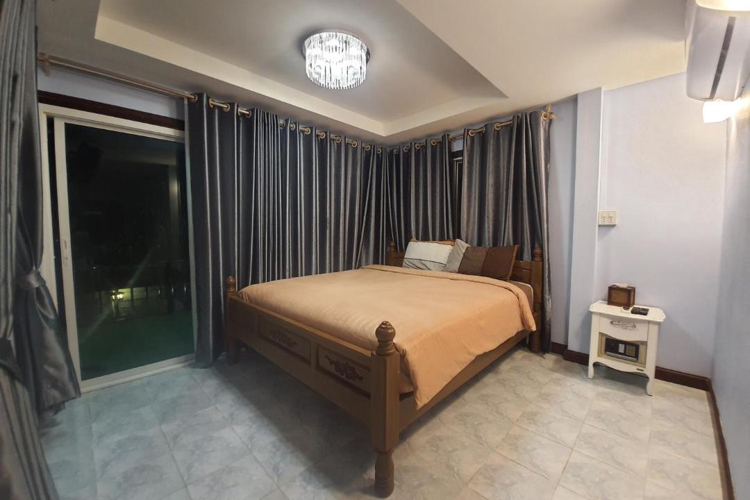 Photo of Bedroom in Lumphli