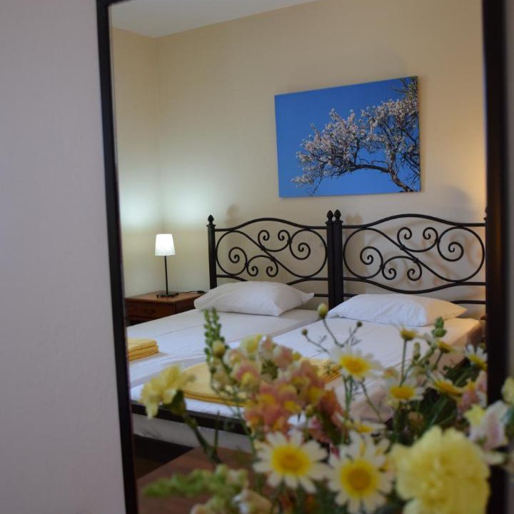 Photo of Bedroom in Paleopolis
