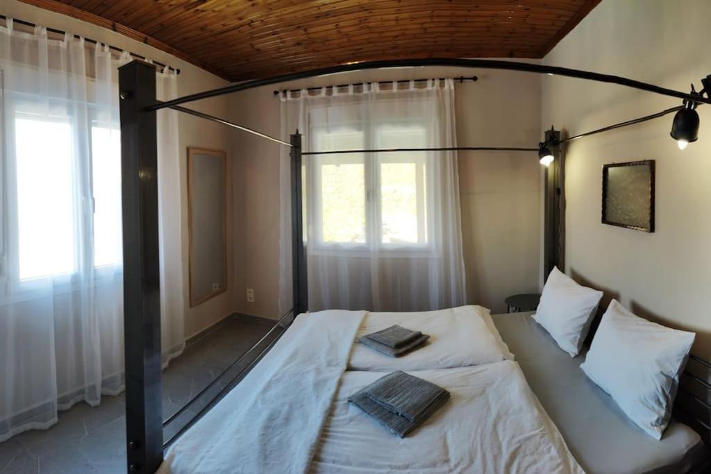 Photo of Bedroom in Xanthi