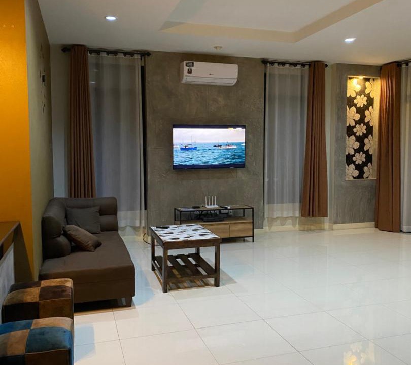 Photo of Livingroom in Mae Jo