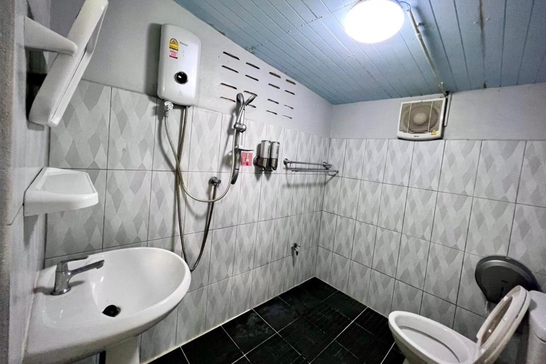 Photo of Bathroom in Sam Phran