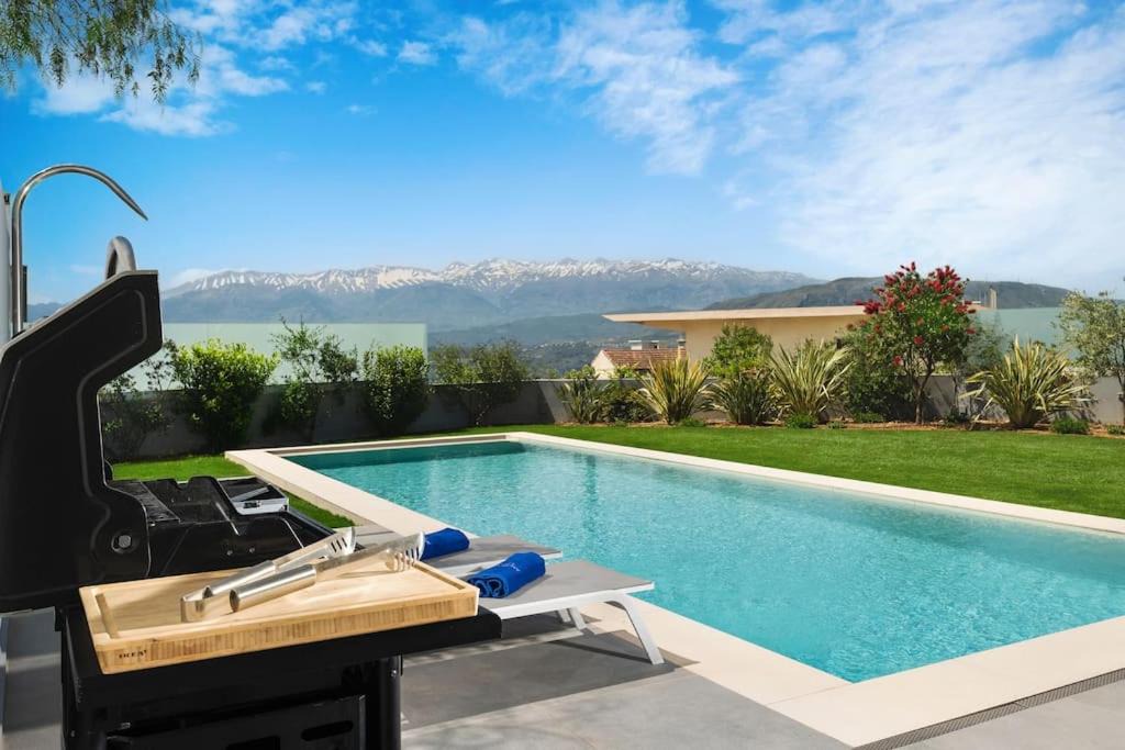Photo of Outdoor in Sternes