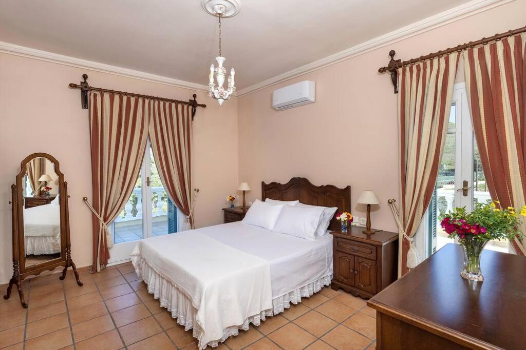 Photo of Bedroom in Posidonia